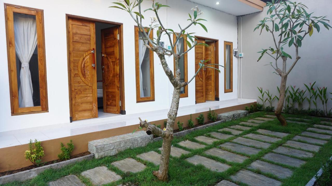 Jingga Homestay Balangan ジンバラン エクステリア 写真